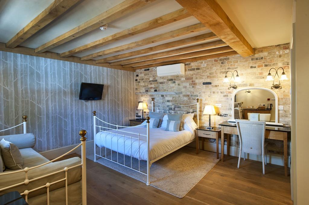 The Fox By Greene King Inns Bury St. Edmunds Zimmer foto